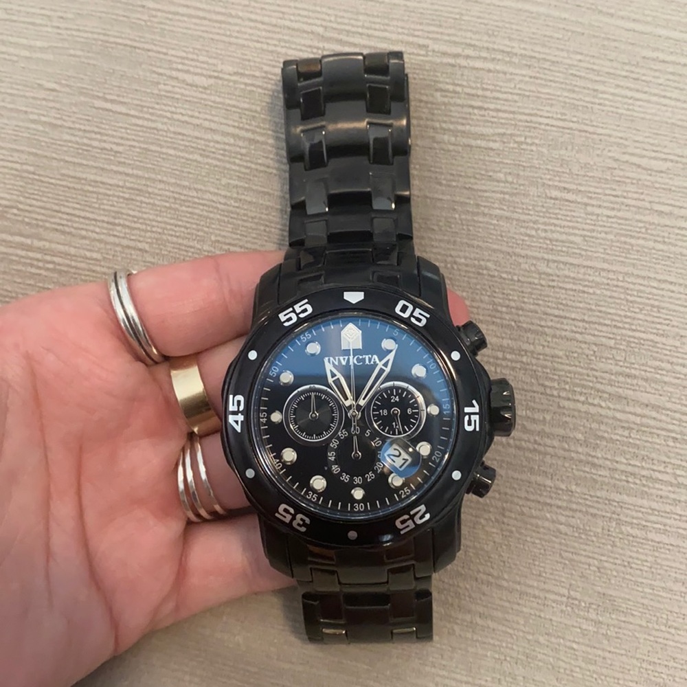BRAND NEW invicta pro diver watch!!